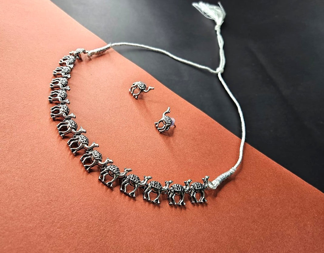 Camel Motif Oxidized Silver Necklace Set – Tribal Animal Motif