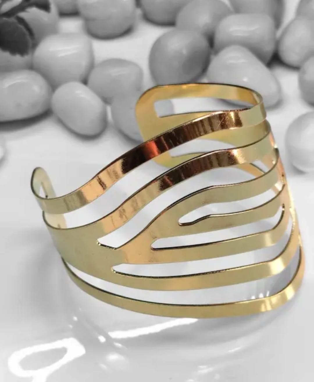 Stunning Diva Fashion Gold Plated Stylish Cuff Bracelet