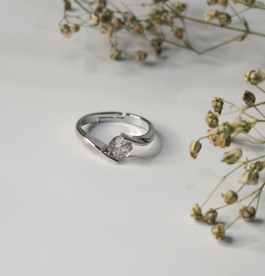 Modern Solitaire Adjustable Ring