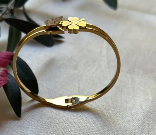 Lucky Clover Gold Plated Bracelet