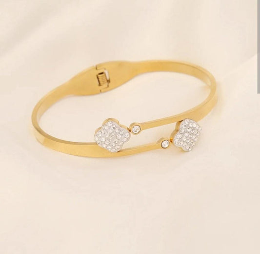Twin Clover Crystal Gold Plated Bracelet