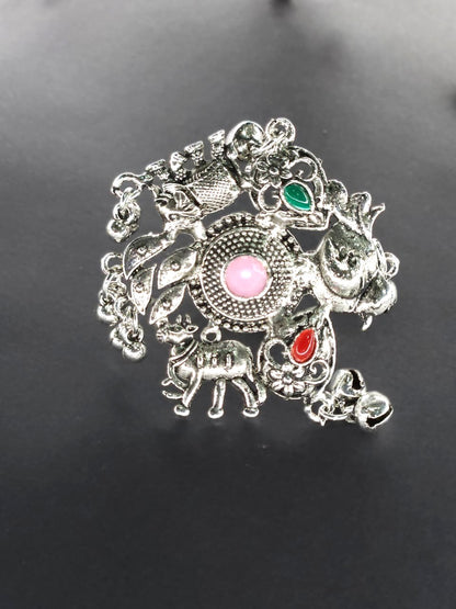 Heritage Camel Motif Oxidized Multicolor Statement Ring