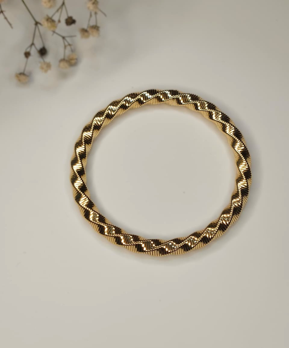 Twisted Spiral Gold Bangle Bracelet